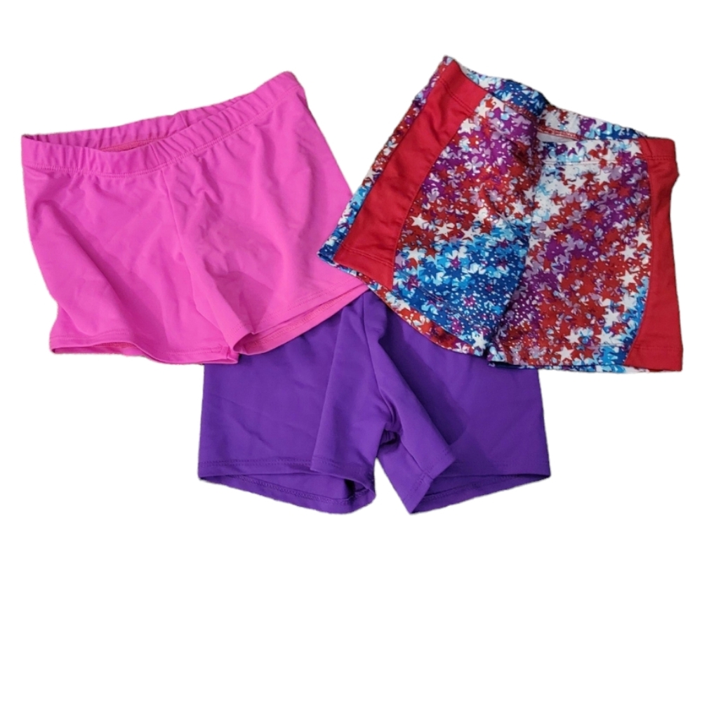 Girls LG dancewear/ athletic shorts.